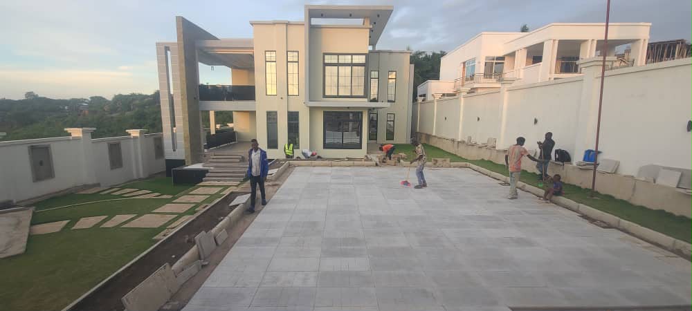 Modern Bungalow — Courtyard Finishing